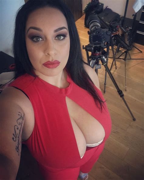 The latest tweets from anastasia lux (@theanastasialux). Pin on Busty Curves