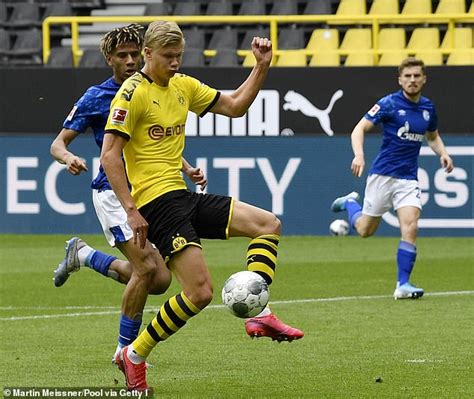 And it was reported that a further three the mail reports raiola and haaland senior will arrive in england to hold talks with multiple. Erling Haaland's agent reveals Juventus 'would have put ...