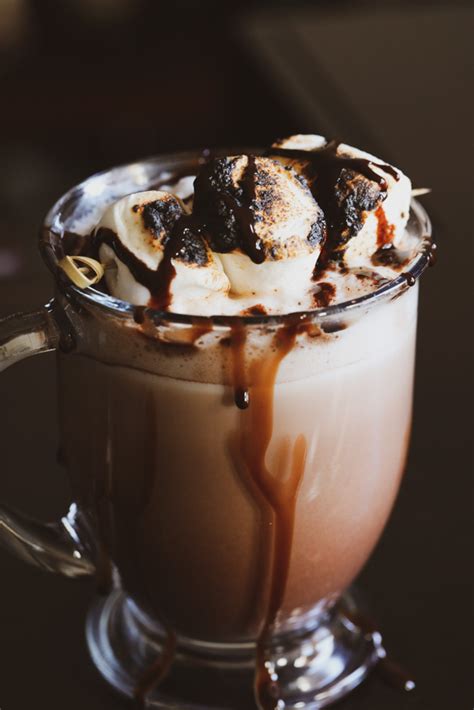 Boozy Hot Chocolate - Daily Appetite