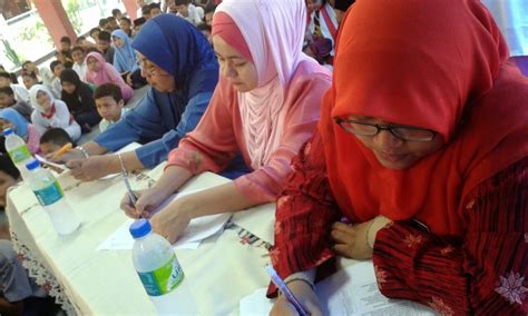 Easy access to major highways and main roa das jalan tun razak, jalan ampang and jlan semarak. Sekolah Kebangsaan Jalan Gurney (2): Pertandingan Pakaian ...