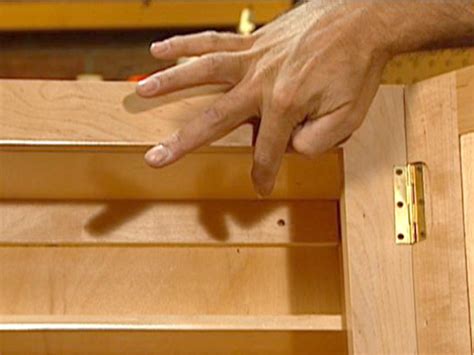 Hang christmas garland made of fresh, fragrant, real evergreens on the stairway banister or mantel. How To Hang Kitchen Cabinets On Drywall - Cabinetizer 76 ...