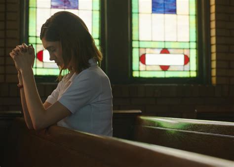 Paying to get a date can most of the times be risky as you cannot be sure if you are really going to get a match. SXSW 2019: "Yes, God, Yes" Review | We Live Entertainment