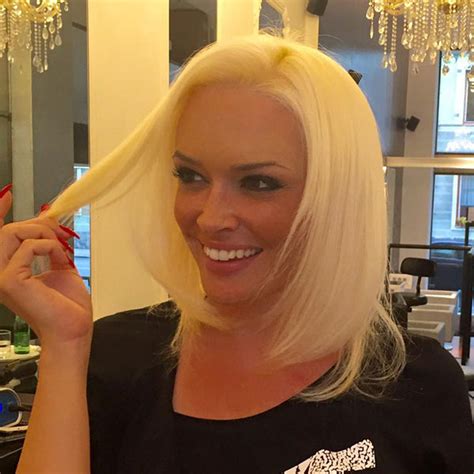 Daniela katzenbergers blonde extensions sind ihr absolutes markenzeichen. Daniela Katzenberger: Ist das ihre Hochzeitsfrisur? | InTouch