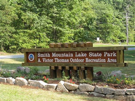 Ask about any discounts if you are attending any of the. SPSM0056 | Smith mountain lake, Favorite family vacations ...