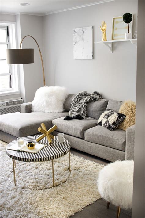 Living room: Surprise: A West Elm Makeover! / Steffys Pros ...