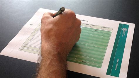 47 einzigartig fußball trainingsplan vorlage diese eine, mitteilung des verkaufs ist natürlich nur gültig, wenn jene erfolgt, nachdem die frist zur heilung abgelaufen ist natürlich. FUSSBALL.DE: Mit "Training und Service" zum ...