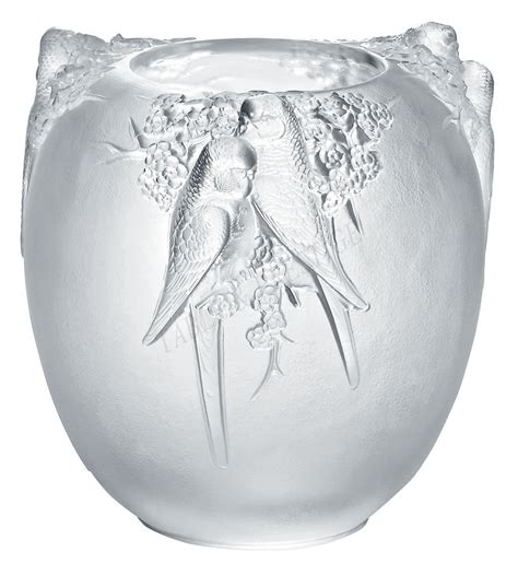 Lalique bacchantes small vase clear crystal 10547500. vase Lalique Perruches 10065900