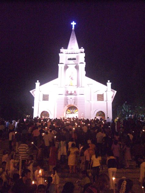 Anne on 26th july, tens of thousands of pilgrims descend on bukit mertajam from all over malaysia and beyond. Penang Guide: St Anne's Annual Novena & Feastday ...