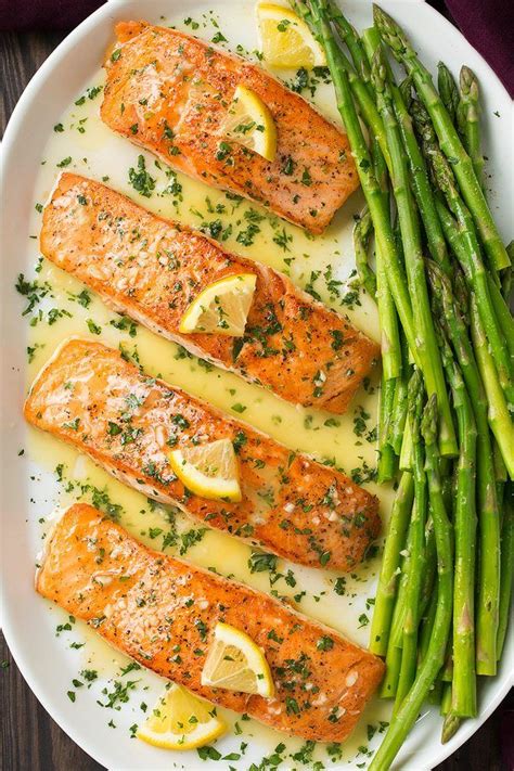 1/8 teaspoon freshly ground black pepper. Skillet Seared Salmon with Garlic Lemon Butter Sauce ...