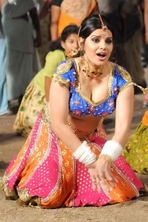 See more ideas about indian navel, hot, desi beauty. South Indians Hot Photos: Madhu Sharma Biography Hot ...