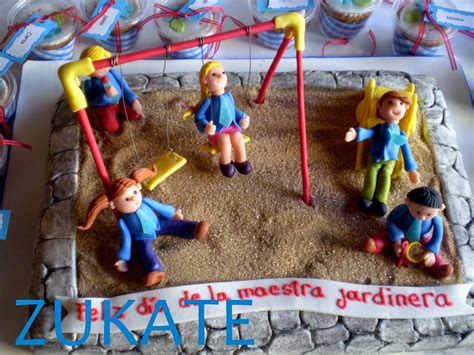 See more of día de la maestra jardinera on facebook. TORTA Y CUPCAKES DÍA DE LA MAESTRA JARDINERA | ZUKATE