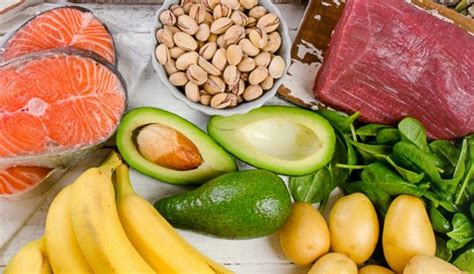 Be sure to include many vitamin b12 rich foods in your diet to make sure your body stays strong and healthy. Why you should start eating more vitamin B - Starts at 60