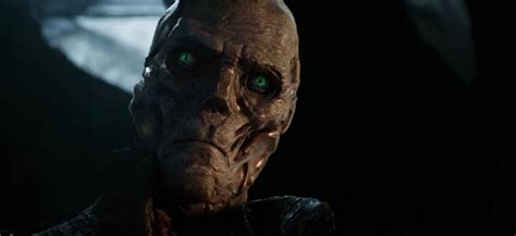 Shrike was a hybrid of mechanical parts integrated with human flesh to achieve the right balance of human and robot. Mortal Engines Featurette Introduces Shrike - /Film