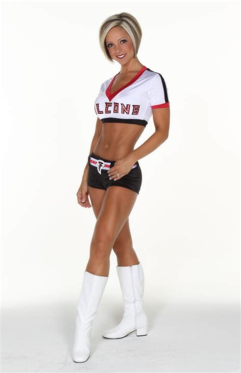 Now kat is moving on to the next phase her life: Atlanta Falcons Cheerleaders Alumni: Pro Bowl ...