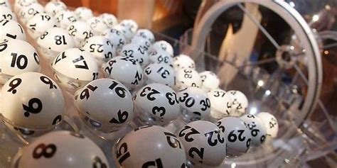 Ziehung der lottozahlen vom 06.02.2021. Mittwochs-Ziehung: Nicht alle Kugeln in Trommel: Lotto ...
