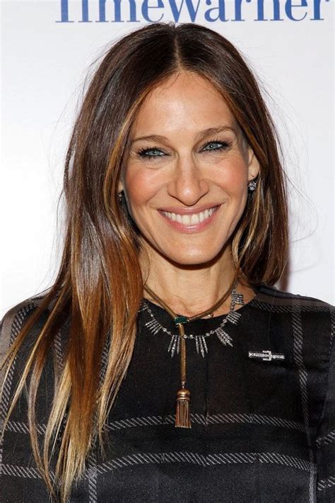 Entdecke rezepte, einrichtungsideen, stilinterpretationen und andere ideen zum ausprobieren. 20 Attraktive Frisuren von Sarah Jessica Parker | Sarah ...