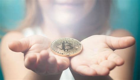 But how do these two digital assets compare? Buyer beware: How Libra differs from Bitcoin - Alternet.org