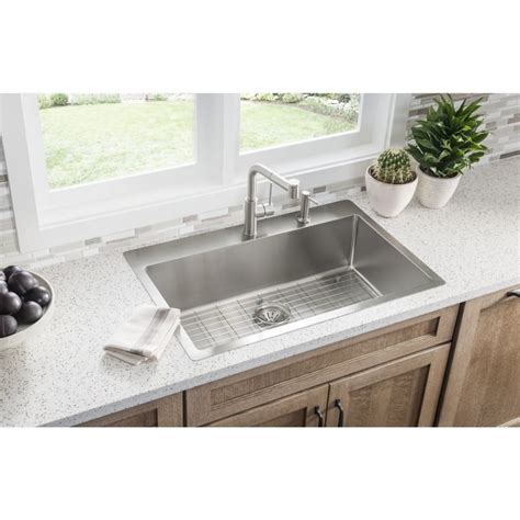 Is elkay a good sink? Elkay ECTSRS33229BG Kitchen Sink - Build.com