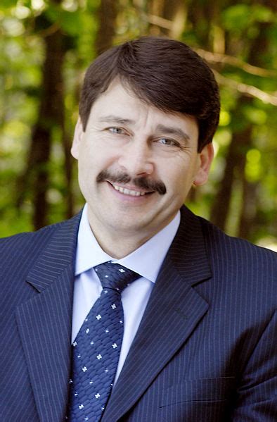 Magyarország szigoríthat a szomszédos országok polgáraival szemben. Crónicas húngaras: Barómetro político húngaro: los húngaros quieren un cambio, pero la mayoría ...