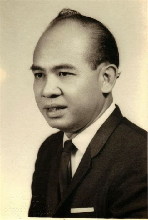 The minister of education professor g.l. The First Chief Minister of Sarawak (1963-1966): Stephen ...