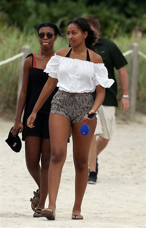 The contour in the fabric of a lower garment (e.g. Sasha Obama Miami Vacation — PICS (With images) | Sasha ...