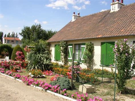 Ils se prennent tous pour des durs. Aulnay-sous-bois, cité-jardin Arc-en-ciel - Document ...