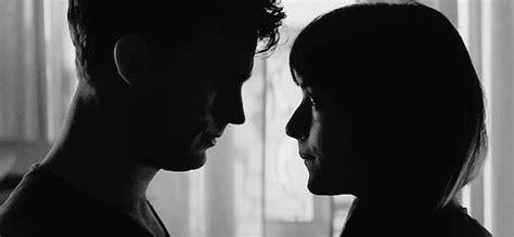 Inserting a gif onto wattpad. Dakota & Jamie & Dulcie - Capítulo 20 - Refúgio - Wattpad