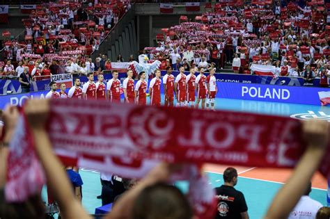 Aktualne wiadomości siatkarskie reprezentacji polski kobiet oraz mężczyzn wszystkich grup wiekowych. Polscy kibice ponieśli siatkarzy na Igrzyska Olimpijskie ...