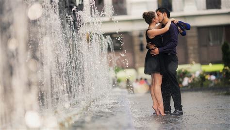 Hot Couple Kissing 1080p Hd Wallpapers Amp Images Hd Wallpapers Amp Images
