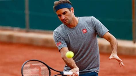 Grand slam record champion roger federer has withdrawn from the french open in paris citing a need swiss tennis legend roger federer pulled out of the french open on sunday, opting not to. roger federer kinder | Funny Minions Memes