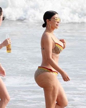 Doch mit den zuständen dieser maschinerie ist sie nicht einverstanden. Pin von hhhh auf k | Kim kardashian bikini, Bikini