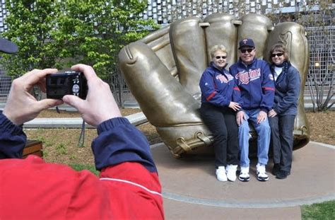 Bobby bonilla news, gossip, photos of bobby bonilla, biography, bobby bonilla girlfriend list bobby bonilla is a 57 year old american baseballer born on 23rd february, 1963 in bronx, new york. Mike Wiener, Bobby Bonilla and Tony Clark on controversies ...