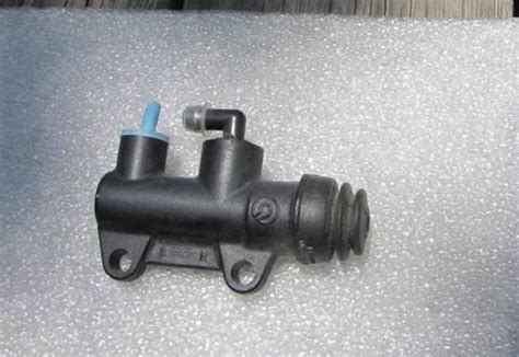 The most important thing is to change the brake fluid every two years, which will help prevent any. URAL Retro Motorcycle Rear Brake Master Cylinder/Recall ...