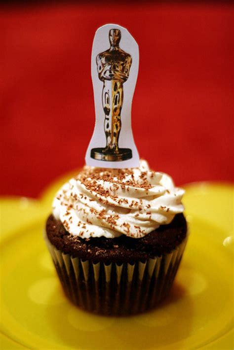 Then, add boiling water and stir until the gelatin is i've never made chocolate mousse either, thinking it was hard. Oscar Party Desserts! - B. Lovely Events