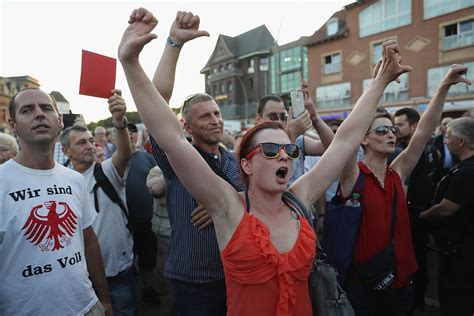 Merkel Booed At Rally After Vowing To Fight Populist ...
