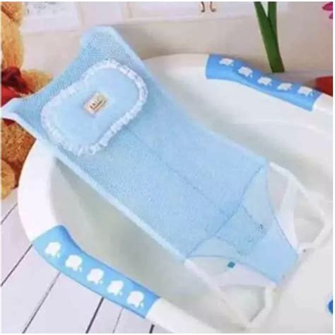 Some baby bathtubs are bulky and take up a ton of space, but this one from puj is a snap to store away. baby bath tub net (for new born to 1yr) | Shopee Philippines