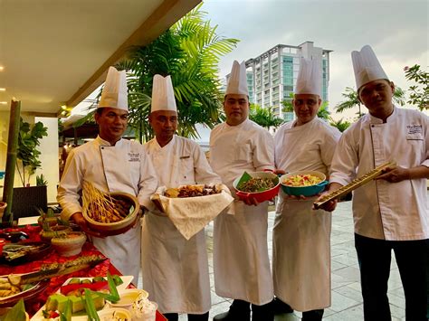 Book hotel in kuala lumpur at best rates. Sajian Warisan Nusantara- Buffet Ramadan Di Pearl Hotel ...