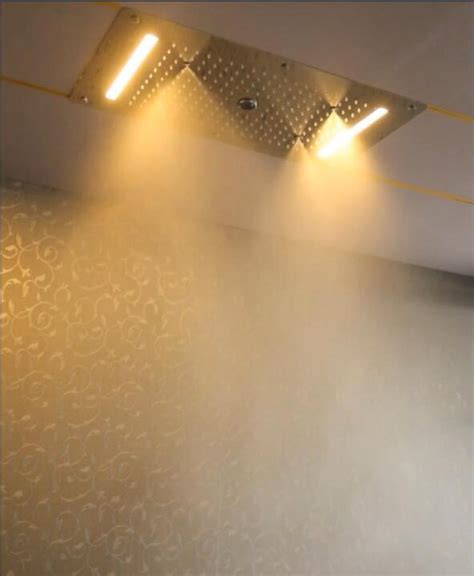 L'électricité dans la salle de bain. Pluie Caché Installer Plafond Monté LED Tête De Douche En Acier Inoxydable Multi Fonction ...