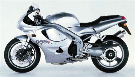 Pricing and availability the first public reveal for the daytona. 2001 Triumph Daytona 955