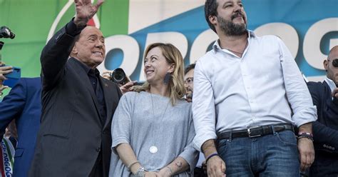 Jun 21, 2021 · giorgia meloni a catania: Silvio Berlusconi e Giorgia Meloni, il sondaggio Ixè per # ...