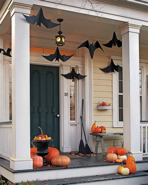 Say happy halloween with these super easy crafts for halloween. Outdoor Halloween Decorations | Martha Stewart