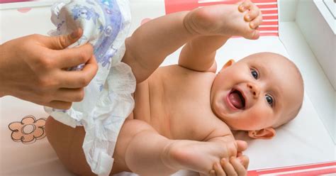 Das passiert nicht oft, ist aber im. Baby Weiße Flocken Im Stuhl : Durchfall Bei Babys Und Kleinkindern Erkennen Behandeln : Gut ...