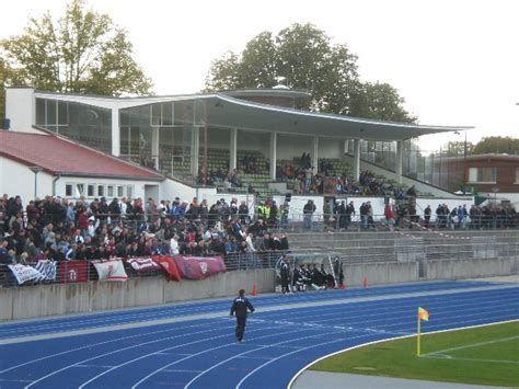 In unserem liveticker verpasst ihr nichts. HombruchHopping - Fußball aus NRW: Viktoria Berlin ...