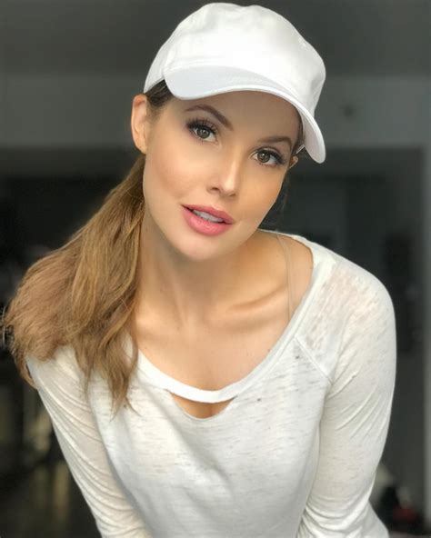 Amanda cerny onlyfans leaked video plz like subscribe and shear to you.r friends for more entertainment and updates plzz friends ineed ur help plz help. Amanda Cerny Sexy Pictures - Influencers Gonewild