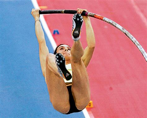 Yelena gadzhievna isinbayeva is a russian former pole vaulter. Елена Исинбаева возвращается! - Экспресс газета