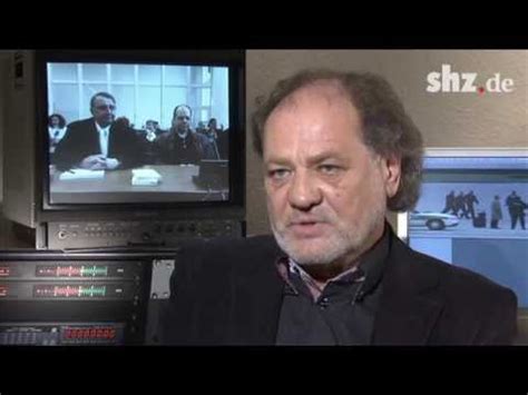Er soll mehrere geldtransporter überfallen haben. Reemtsma-Entführer Thomas Drach auf freiem Fuß - YouTube