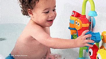 This automated play spout attaches to the tub and offers many ways to play with water. Yookidoo Baby Bath Toys Makes Bath-Time Fun