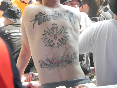 Die wandsticker der eintracht sind eine meinem mann ist beim ersten tattoo beim abziehen der folie etwas vom rand abgerissen. www.eintr8-4ever.de - Druckvorschau: Bilder von Eintracht ...