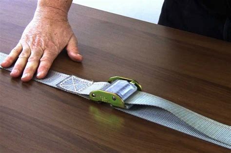 One method that satisfies both requirements is the triple r method. What are Ratchet Straps | Specifications for Ratchet Straps