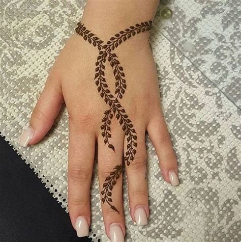 Often, a temporary tattoo is made as a rehearsal before applying the permanent one by applying the same design and in the same place. Trending Mehndi Designs-50 Latest Henna Tattoo Ideas for 2018